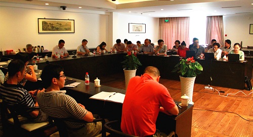 天堂硅谷召開半年度經(jīng)營形勢分析會(huì) 天堂硅谷召開半年度經(jīng)營形勢分析會(huì)